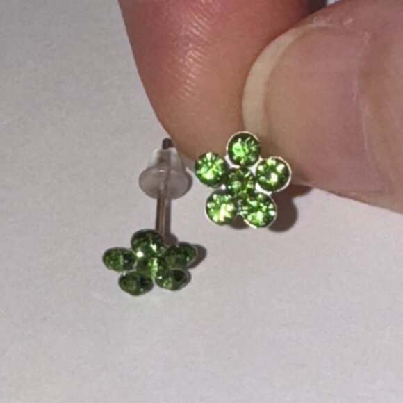 7mm Green Flower Cz And Sterling Post Earrings - Picture 1 of 12